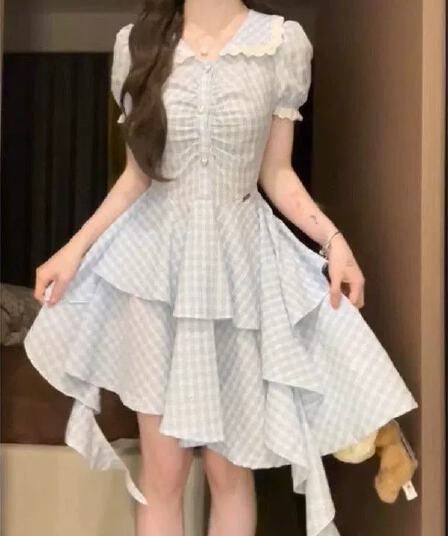 파란색 체크무늬 베이비 칼라 여성 드레스 여름 작은 키 레트로 학원 스타일 디자인 센스 불규칙 짧은 치마