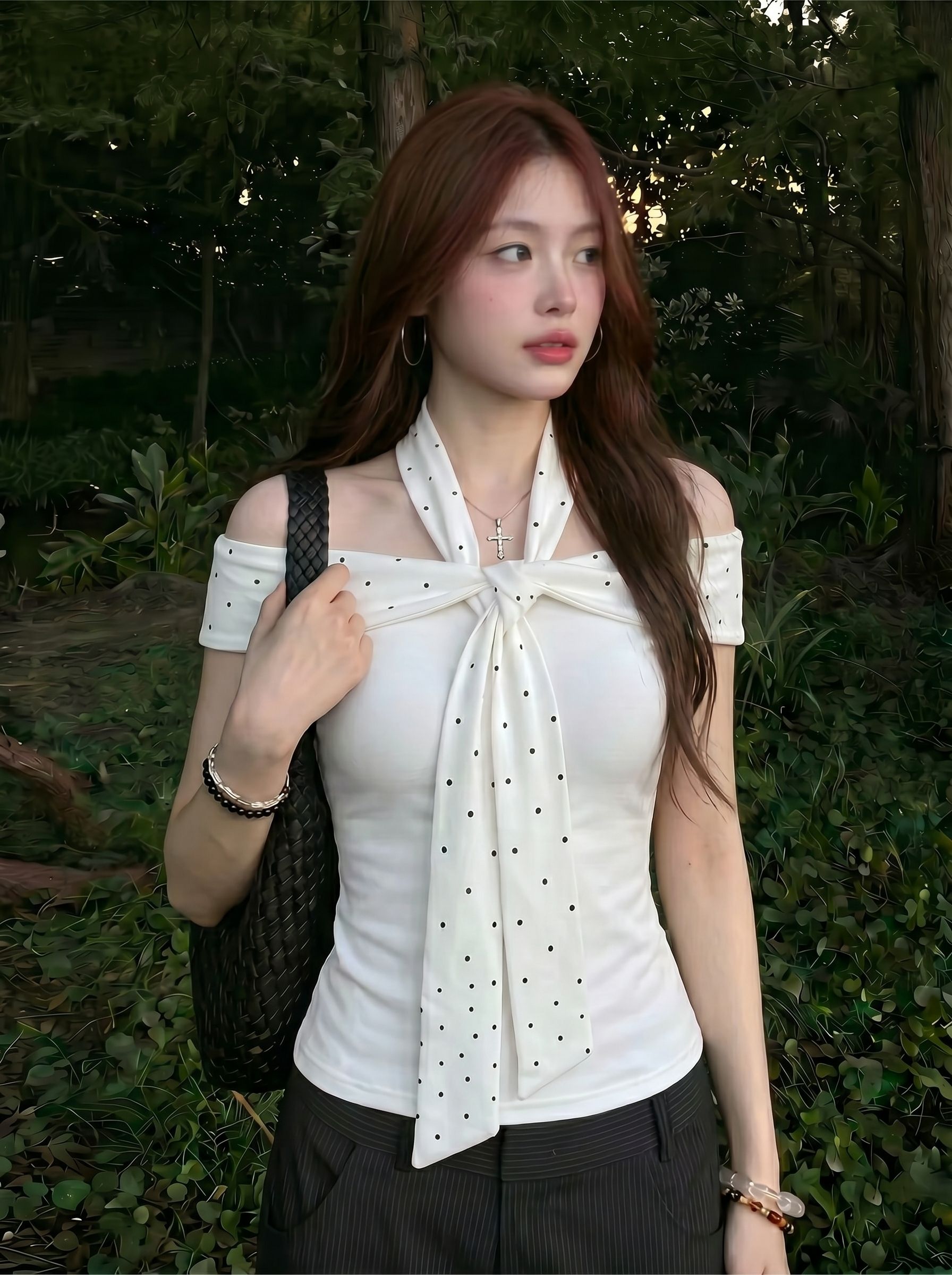 40 면 1 1 오스트리아 세대 서울 220 그램 핫걸 바람 화이트 도트 무늬 행침 목 오프숄더 반팔 티셔츠