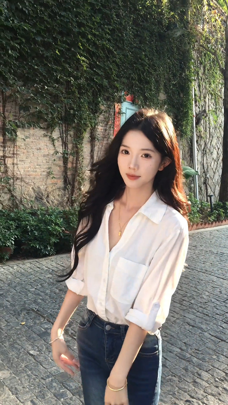 경관 그림 정가 패션 품격 여성 가을 프랑스식 캐주얼 화이트 POLO 칼라 긴팔 셔츠 슬림해 보이는