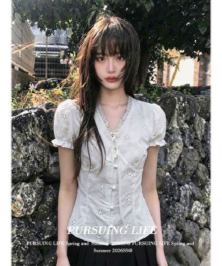 원본 원단 있음 네리 한 부서 V넥 레이스 반팔 여성 셔츠 여름 거품 소매 셔츠 맨위