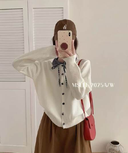고급 디자인 센스 체크무늬 패치워크 POLO 칼라 레이스업 긴팔 여성 한 부서 3 차원 단추 니트 스웨터 재킷 맨위