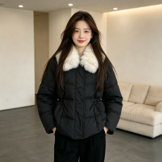 批发大毛领气质翻领收腰显瘦小个子减龄棉服外套<b class='q'>女</b>加厚保暖宽松<b class='q'>大码</b>潮