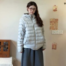 批发里外同料冬季2026新款今年流行轻薄高品质版排骨羽绒棉服