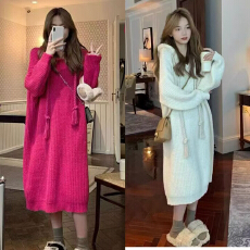 批发个性休闲百搭连帽针织<b class='q'>连衣裙</b>