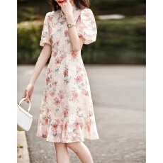 批发绣花<b class='q'>旗袍</b>网纱蕾丝裙2026夏新立领泡泡袖短袖X型连衣裙中<b class='q'>长款</b>