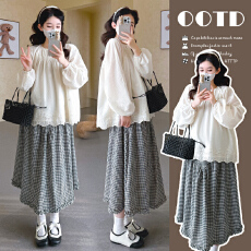 实拍~现早春韩版甜美衬衫花朵衬衫+格子半裙套装