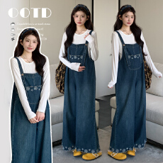 批发实拍~现韩系复古花边刺绣<b class='q'>牛仔</b><b class='q'>背带裤</b>+白色T上衣套装