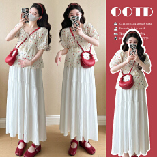 批发现实拍~夏季甜美彩色波点上衣+托腹半身裙套装