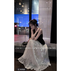 批发CHICHEN-肌理感波浪针织立体下摆背心式上衣➕半裙