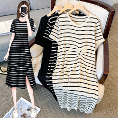 批发实拍大码女装夏季胖MM设计感扭结侧边开叉连衣裙简约短袖<b class='q'>T</b><b class='q'>恤</b>裙