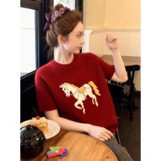 批发红色套头圆领提花短袖针织衫