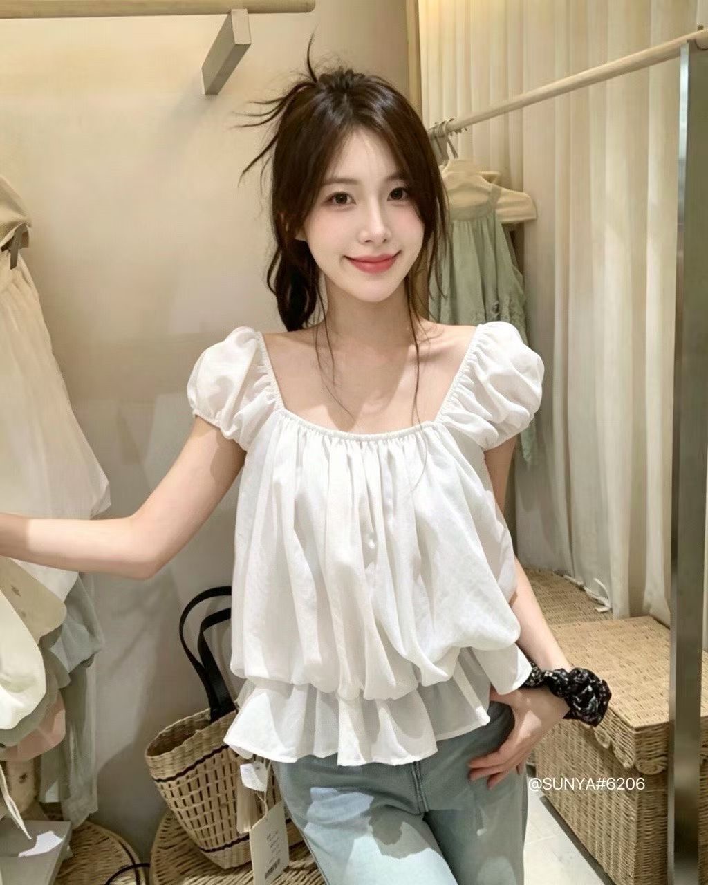 열세 개 달콤한 스타일 광장 칼라 거품 소매 인형 셔츠 장난기 넘치는 연령 감소 슬림해 보이는 덜 여자 프릴 맨위 작은 셔츠