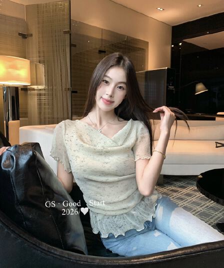 2026 여름 한 부서 품격 흔들다 칼라 프릴 좋은 플래시 얇은 스타일 반팔 니트 스웨터 몸매 가꾸기 맨위