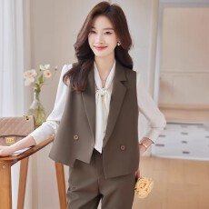 批发咖色<b class='q'>西装</b>马甲女2026新款春季小个子高级感职业马夹