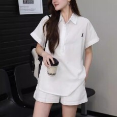 女装夏款2026年薄款棉麻刺绣显瘦套装宽松时尚百搭翻领半袖上衣