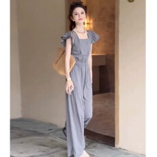批发法式休闲<b class='q'>连体裤女</b>夏季新款高级感气质短袖拼接收腰显瘦连身衣裤潮