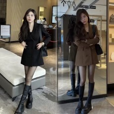 批发2026秋冬女新款复古高级感小蛮腰西装裙<b class='q'>设计</b>感收腰显瘦气质连衣裙