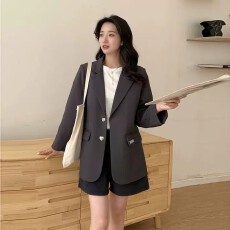 批发春秋新款黑色<b class='q'>西装</b>外套<b class='q'>女</b>气质韩版休闲宽松时尚高端小西服