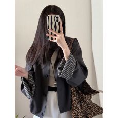 批发灰色短款风衣外套<b class='q'>女</b>2026春秋新款小个子时尚高级感韩系宽松型休闲