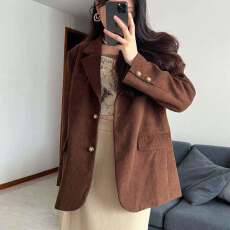 批发灯芯绒复古西装外套<b class='q'>女士</b>设计感小众新款秋季新款高级宽松休闲<b class='q'>西服</b>