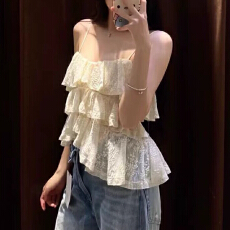 批发欧美风夏季新品女装蕾百搭丝叠层装饰吊带圆领<b class='q'>上衣</b>