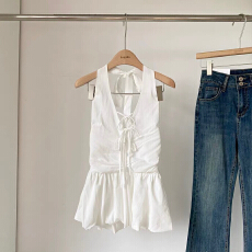 批发报单有货性感甜辣妹系带V领无袖挂脖背心夏新款法式收腰<b class='q'>花苞</b>上衣