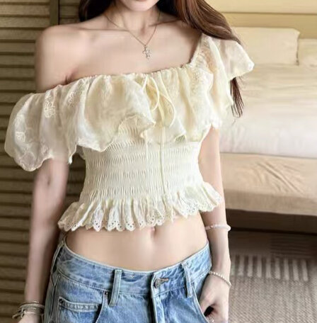 주문 재고 있음 주름 프릴 둘 착용 쇼트 스타일 티셔츠 여성 여름 달콤한 스타일 보트넥 오프숄더 맨위