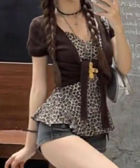 재고 있음 아메리칸 핫걸 바람 품격 레오파드 무늬 캐미솔 오픈 가디건 맨위 여성 의류 여름 새로운 슬림해 보이는 투피스 세트