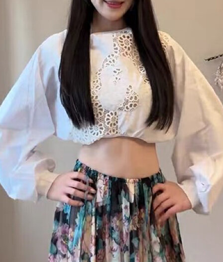 재고 있음 해변가 휴가 바람 자수 홀로우 아웃 백리스 긴팔 봄 가을 새로운 티셔츠 꽃 패치워크 노출되지 않음 뒤쪽에 의류