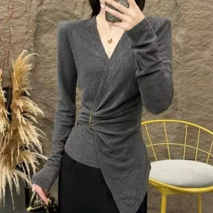 BY33551# 春秋新款时尚V领正肩洋气长袖T恤女装交叉收腰显瘦高级感上衣  服裝批發女裝批發服飾貨源