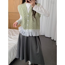 批发设计感拼接荷叶边花边针织马甲女春复古无袖坎肩背心叠穿上衣