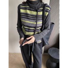 批发复古巨好看条纹马甲秋季女装2025新款圆领别致收腰设计百搭针织衫