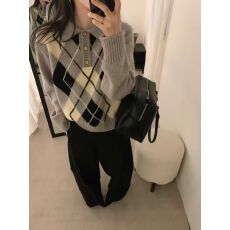 批发<b class='q'>韩国</b>货高品质菱形格学院风polo羊毛毛衣外套女冬季新款韩版