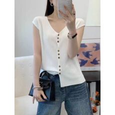 批发法式设计感V领<b class='q'>针织</b>短袖T恤女夏季薄款修身显瘦休闲小飞袖冰丝上衣