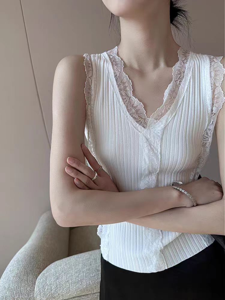 V넥 레이스 캐미솔 인사이드 가져 가라. 2026 봄 여름 새로운 외국 가스 다용도 몸매 가꾸기 기본 셔츠 인사이드 잡아라. 의류