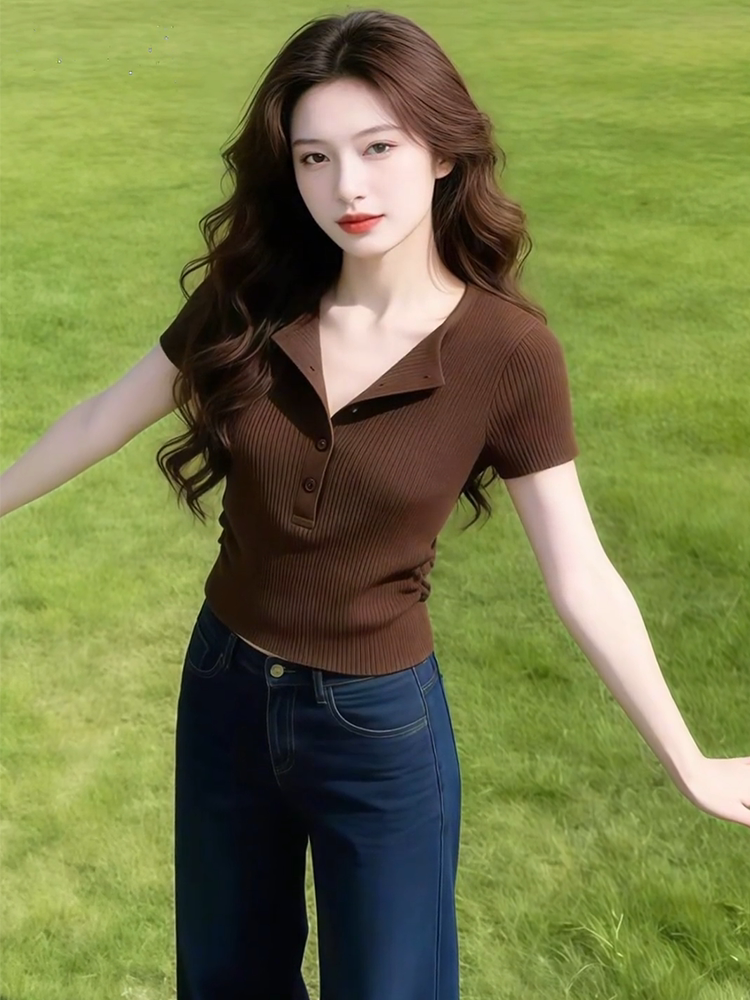 2026 여름 새로운 여성 패션 외국 가스 레트로 긍정적 인 어깨 반팔 니트 스웨터 작은 키 허리 수축 슬림해 보이는 맨위