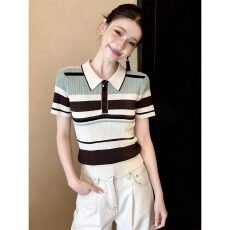 批发学院风撞色条纹polo领<b class='q'>针织衫</b>女2026夏新款冰丝短袖t恤设计感上衣