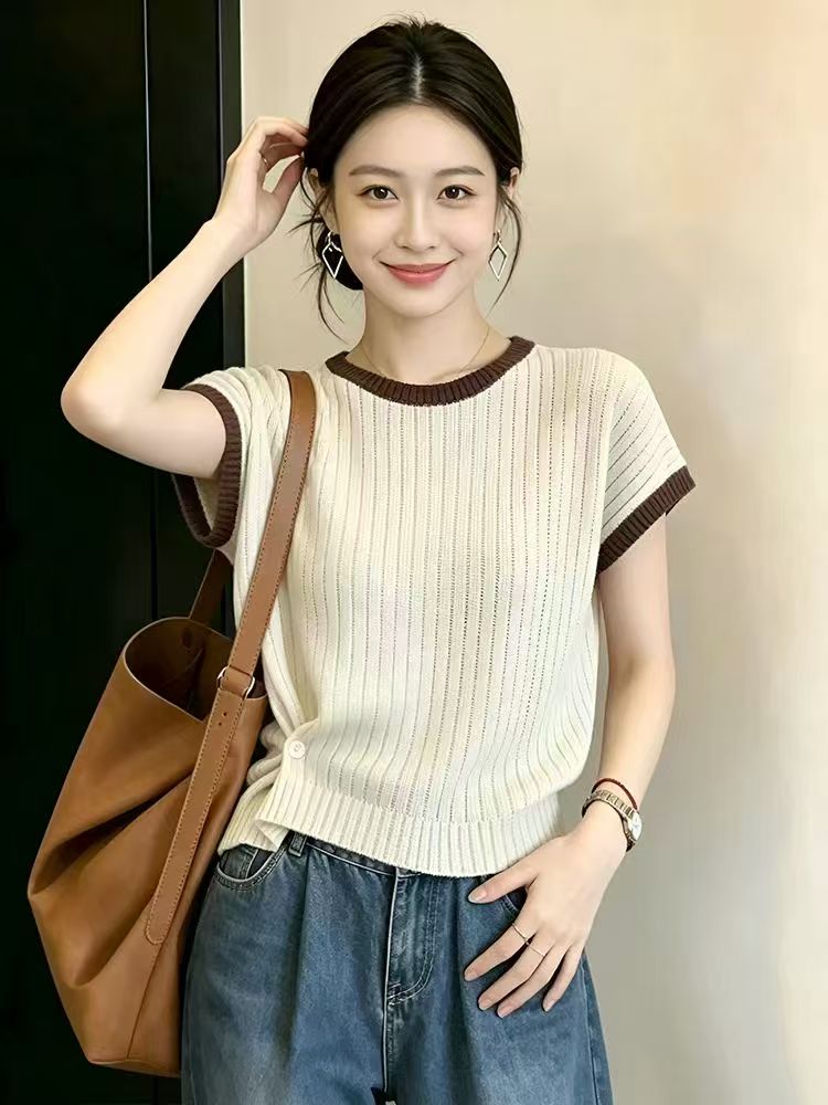 한국 스타일 배색 패치워크 라운드 넥 반팔 니트 스웨터 여성 여름 루즈핏 외국 가스 연령 감소 백 탑 출퇴근 맨위 여성 트렌디