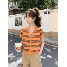 批发2026夏新款韩系V领条纹撞色短袖针织衫女洋气小衫薄上衣开衫
