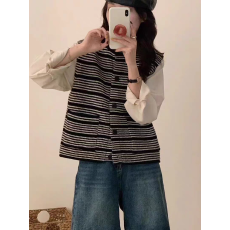 批发高级感气质圆领针织马甲女2026秋季外搭时尚<b class='q'>百搭</b>宽松休闲无袖上衣