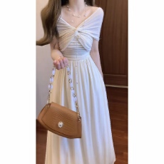 批发实拍奥杰塔复古一字露肩气质弹力<b class='q'>礼服</b>裙女夏白色优雅高级感连衣裙