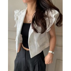 批发已出 韩版新款蕾丝花朵个性大荷叶边短袖西装领外套气质女