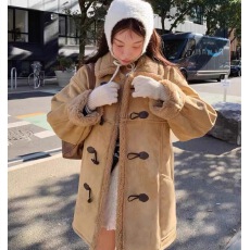 批发2025年冬季牛角扣中长宽松粒皮羊羔毛毛毛<b class='q'>外套</b>棉衣