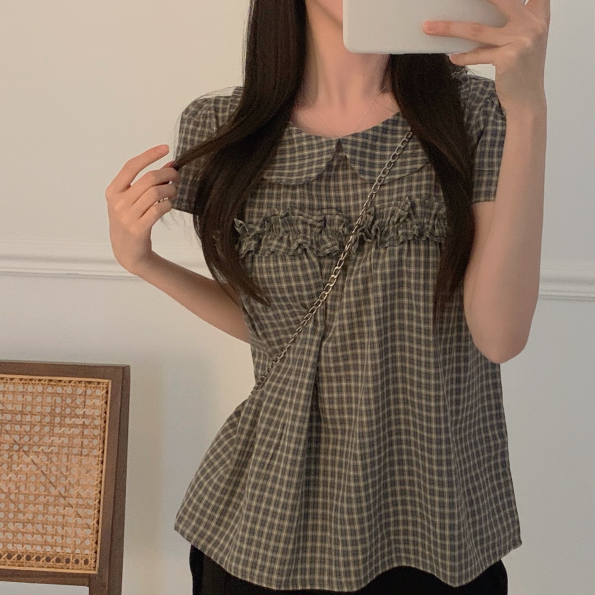 재고 있음 한 부서 레트로 체크무늬 반팔 셔츠 베이비 칼라 프릴 셔츠 루즈핏 슬림해 보이는 일본식 바람 맨위