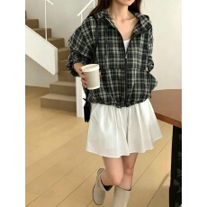 批发2026韩系学院风格纹上衣女翻领宽松薄款休闲格子短长袖外套