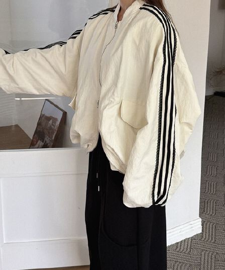 한 스타일 루즈핏 레이스 꾸밈음 대형 재킷