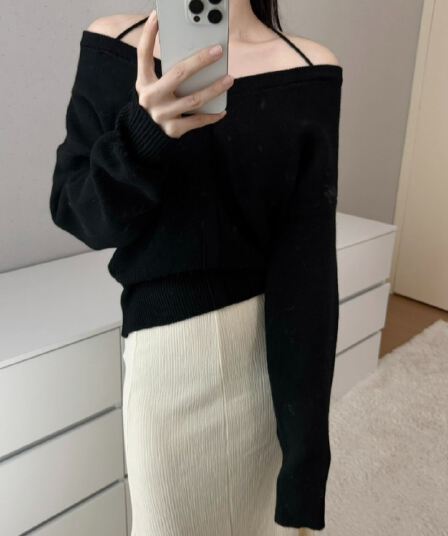가을 새로운 chic 한국 작은 대중 디자인 센스 미니멀리즘 V넥 빛 요리 한 다용도 행침 목 둘 착용 오프숄더 니트 스웨터 여성