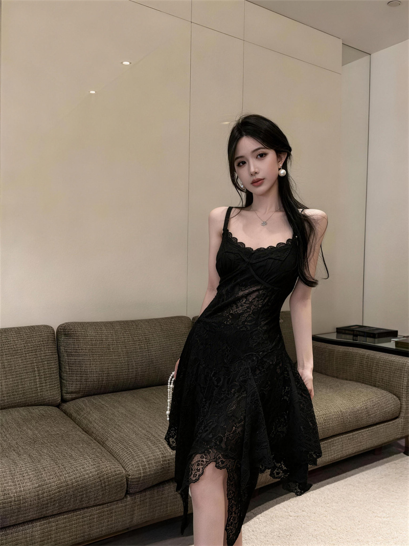 실사 2026 새로운 프랑스식 레이스 명문 여성 품격 고급 슬림해 보이는 외국 가스 불규칙 큰 진자 드레스