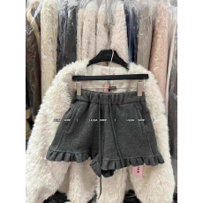 批发秋冬抽绳松紧腰木耳花边毛呢短裤高