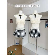 批发JMSHOP 巴黎橱窗 黑色格子短<b class='q'>裤</b>女设计感秋季白色微弹<b class='q'>修身</b><b class='q'>裤</b>子